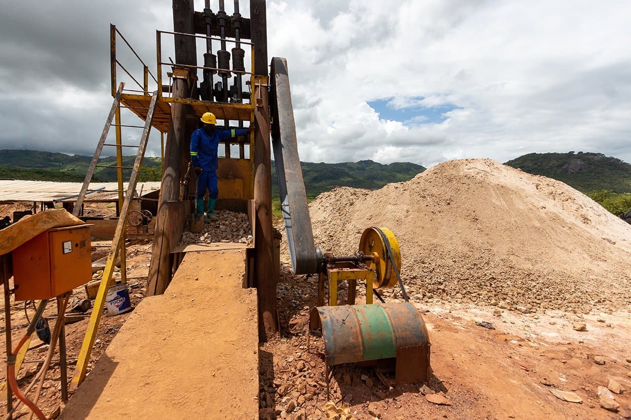 Civil Unrest in Mozambique Compromises Mining Operations in Northern Regions