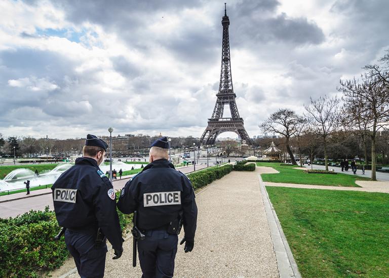 Police/Security at the Eiffel Tower